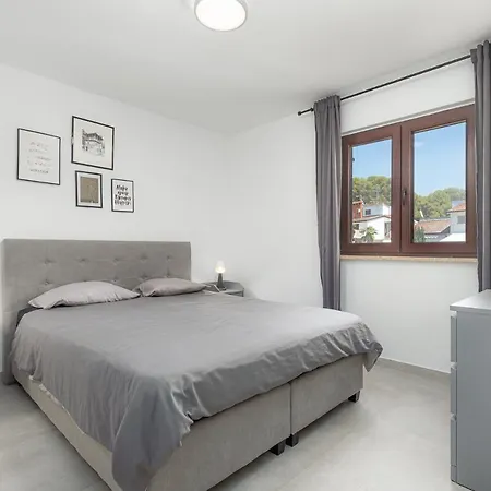New Relax B4+1 With Whirpool * Poreč